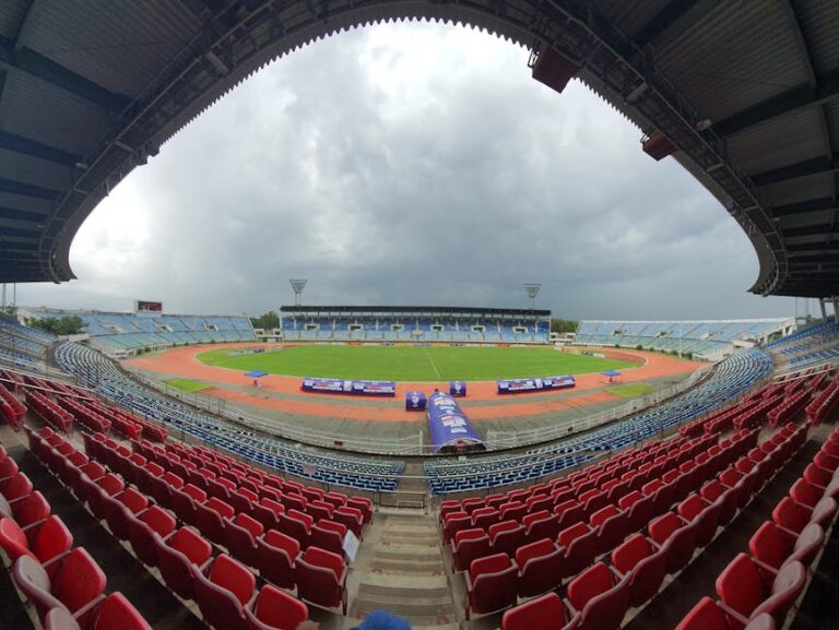RCB and LSG Clash in Anticipated Run-Fest at Bengaluru’s Chinnaswamy Stadium
