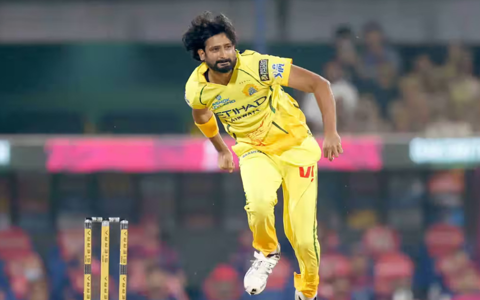 CSK’s Pace Attack Shaken: Khaleel Ahmed’s Quadriceps Tear Sends Shockwaves Through IPL 2026 Campaign