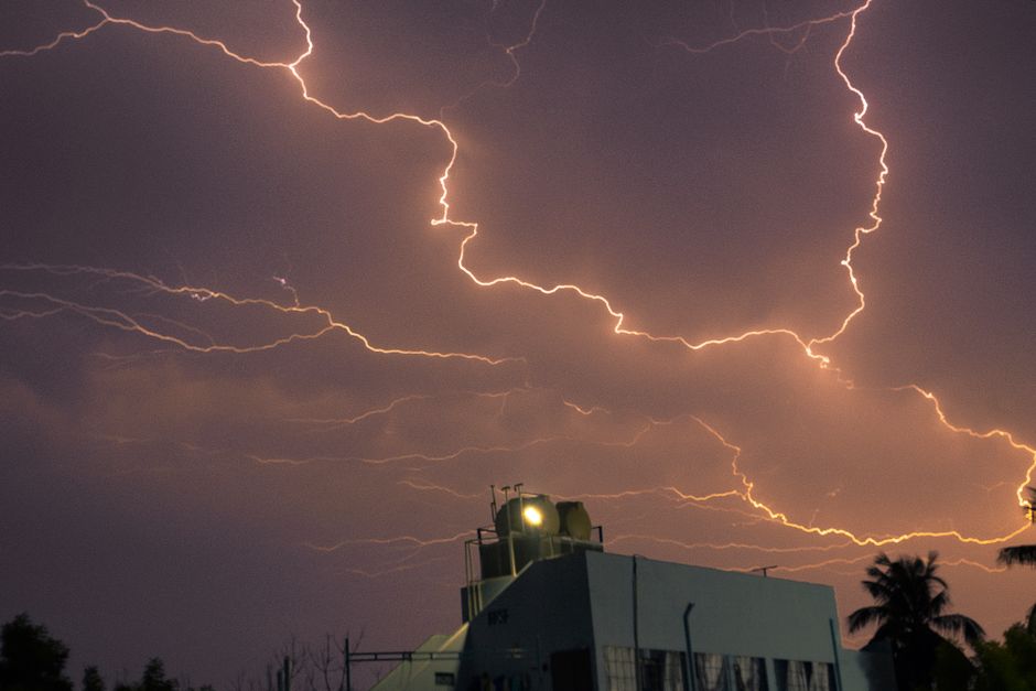Hazelwood’s Steady Thunder: Why Consistency Over Flash Beats the IPL’s Wildfire Pace