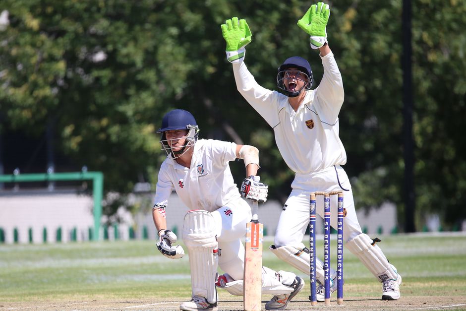 Jos Buttler reached catches