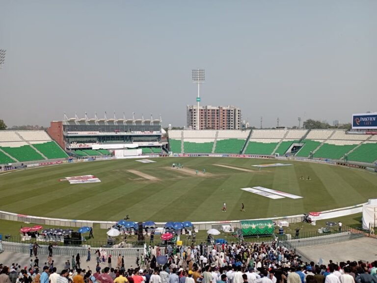 Lahore Qalandars vs Rawalpindiz: Tactical Duel at Karachi’s National Stadium