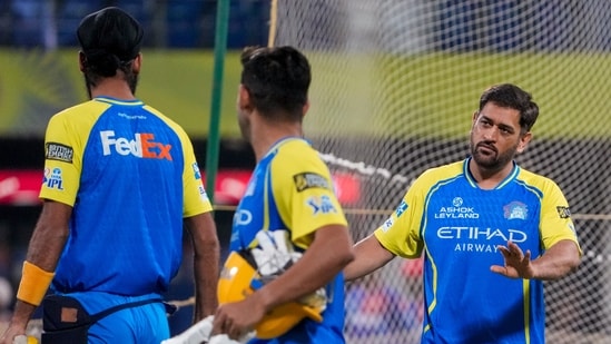 MS Dhoni’s Possible Return: What It Could Mean for Mumbai Indians and the IPL Landscape