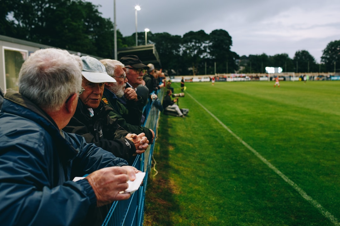 Players Watch Captain