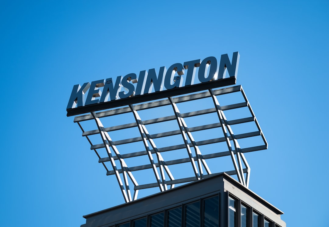 Playoffs Iconic Kensington