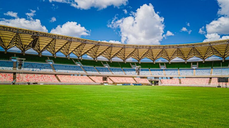Rasikh Dar’s Revival and RCB’s Home Surge: What Lies Ahead in the IPL 2026 Showdown with LSG