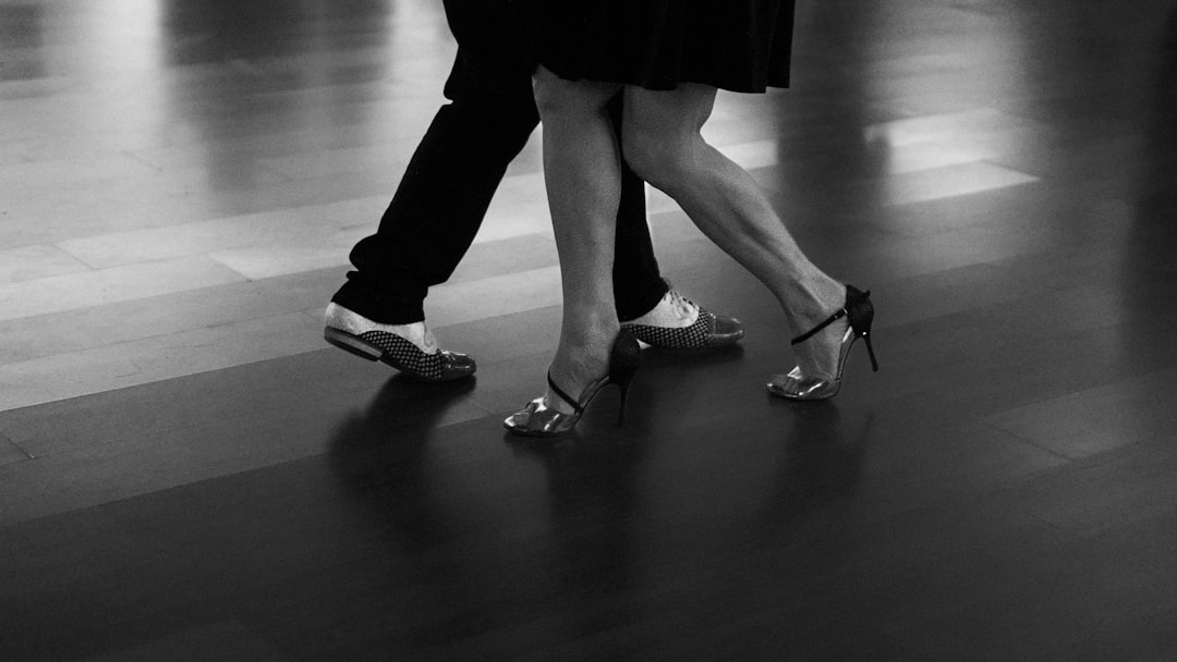 Synchronizing Footwork Swing